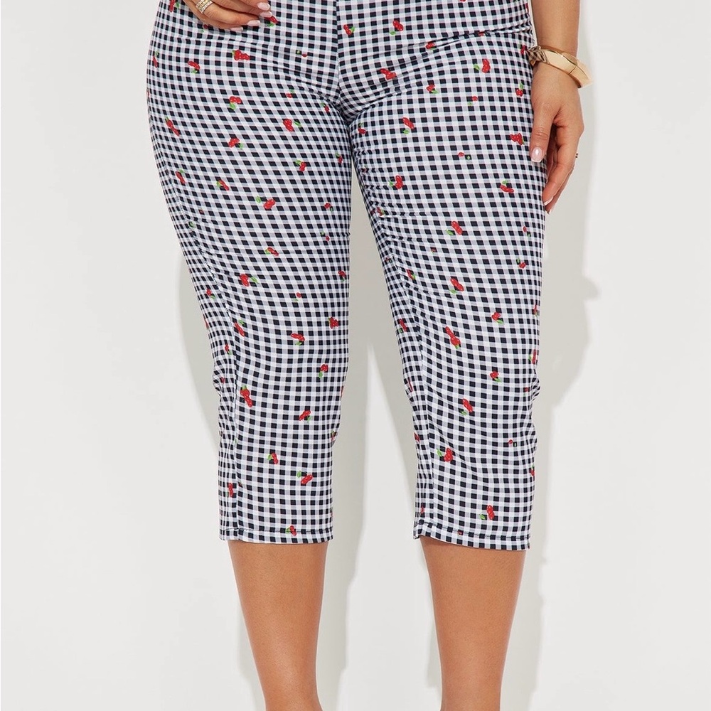 Fashion Nova Cherry Love Gingham Capri Pant